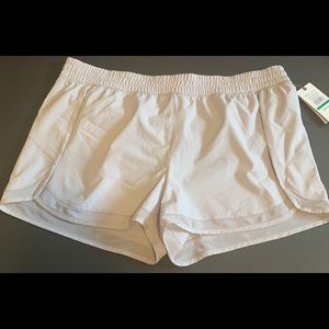 NWT Gaian Woven Short with Mesh Size XL